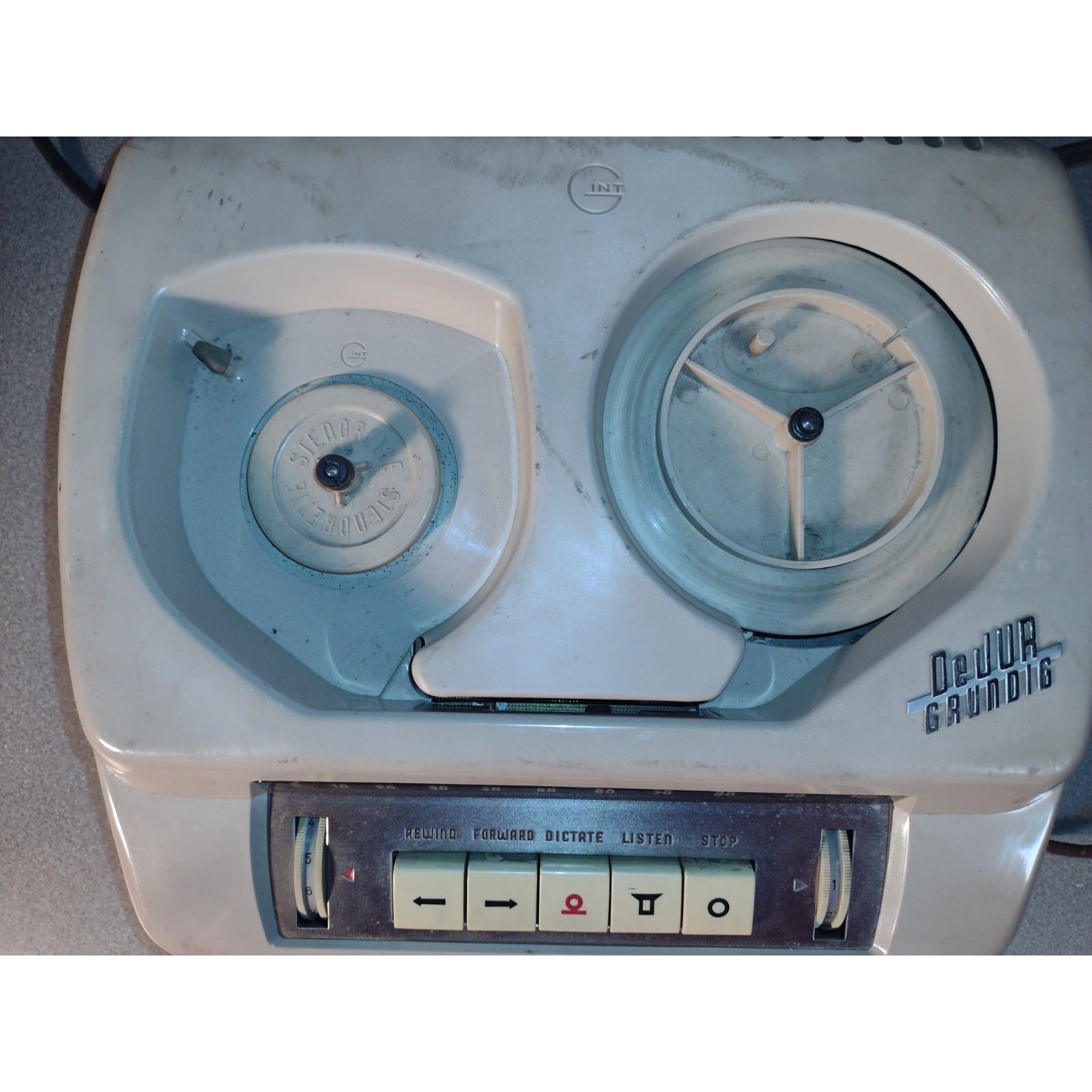 Dejur Grundig Stenorette Audio Tape Recorder/Player - W082338 top view