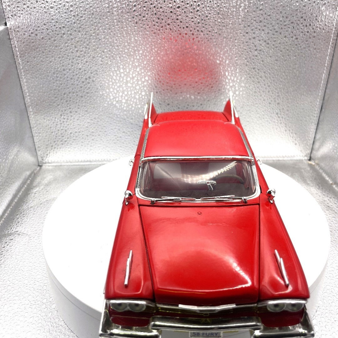 Motor Max 1958 Plymouth Fury Red Die Cast, Scale 1:18, No. 73115 front end