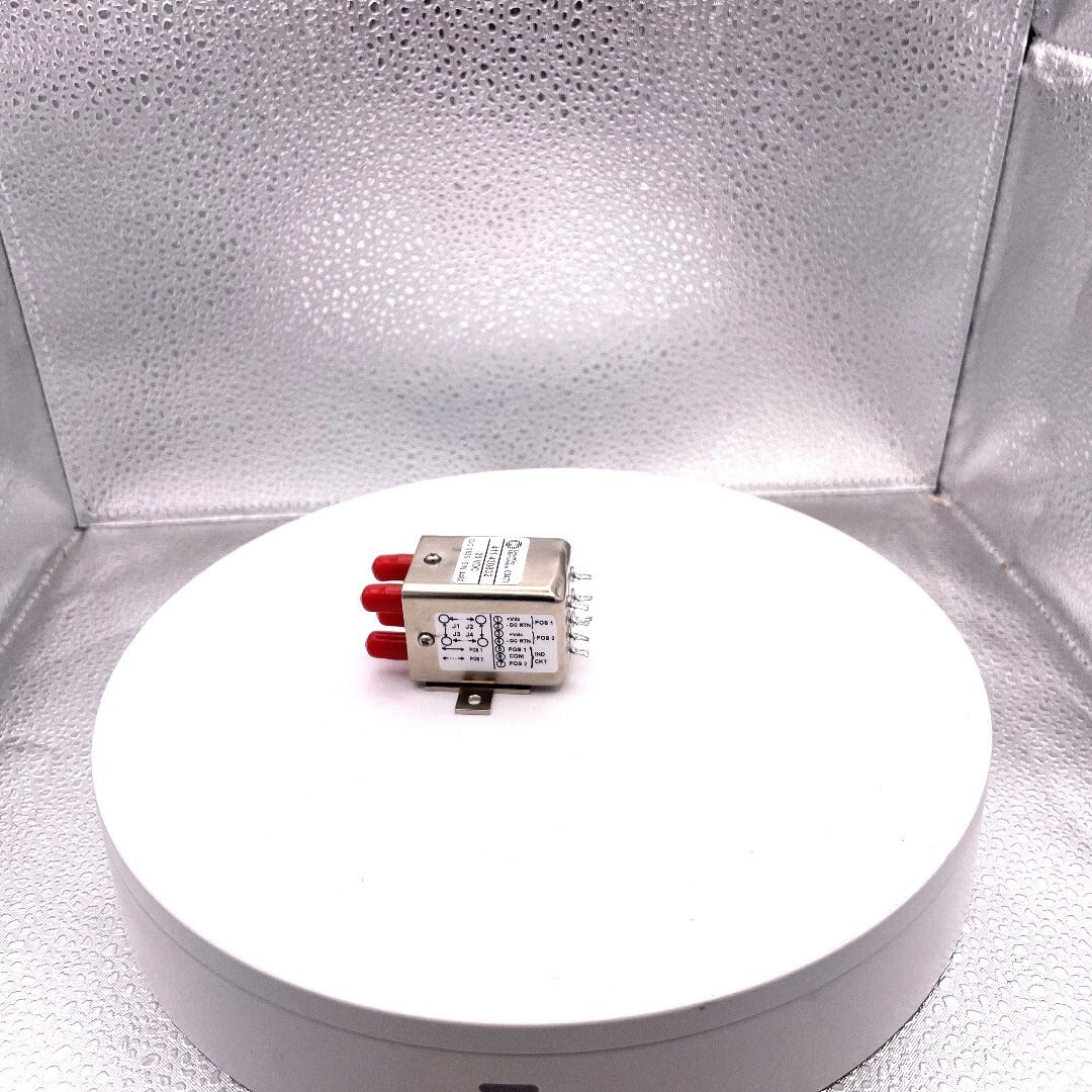 Dow-Key Microwave 00471, 411-430832, 28V DC, D/C 0536, S/N 4468
side view connection label