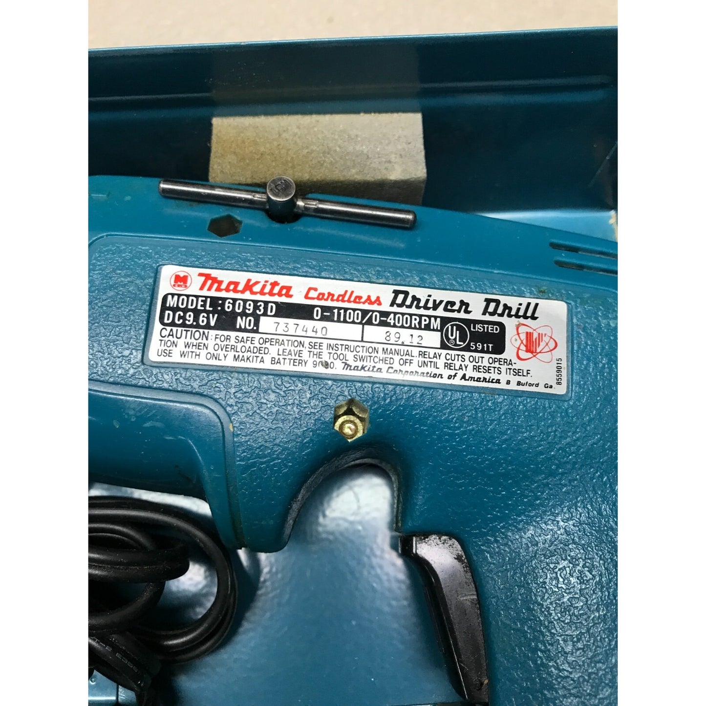 Makita Cordless Driver Drill, Model 6093D DC 9.6V, Tested Works, Good Condition 2 Batteries label