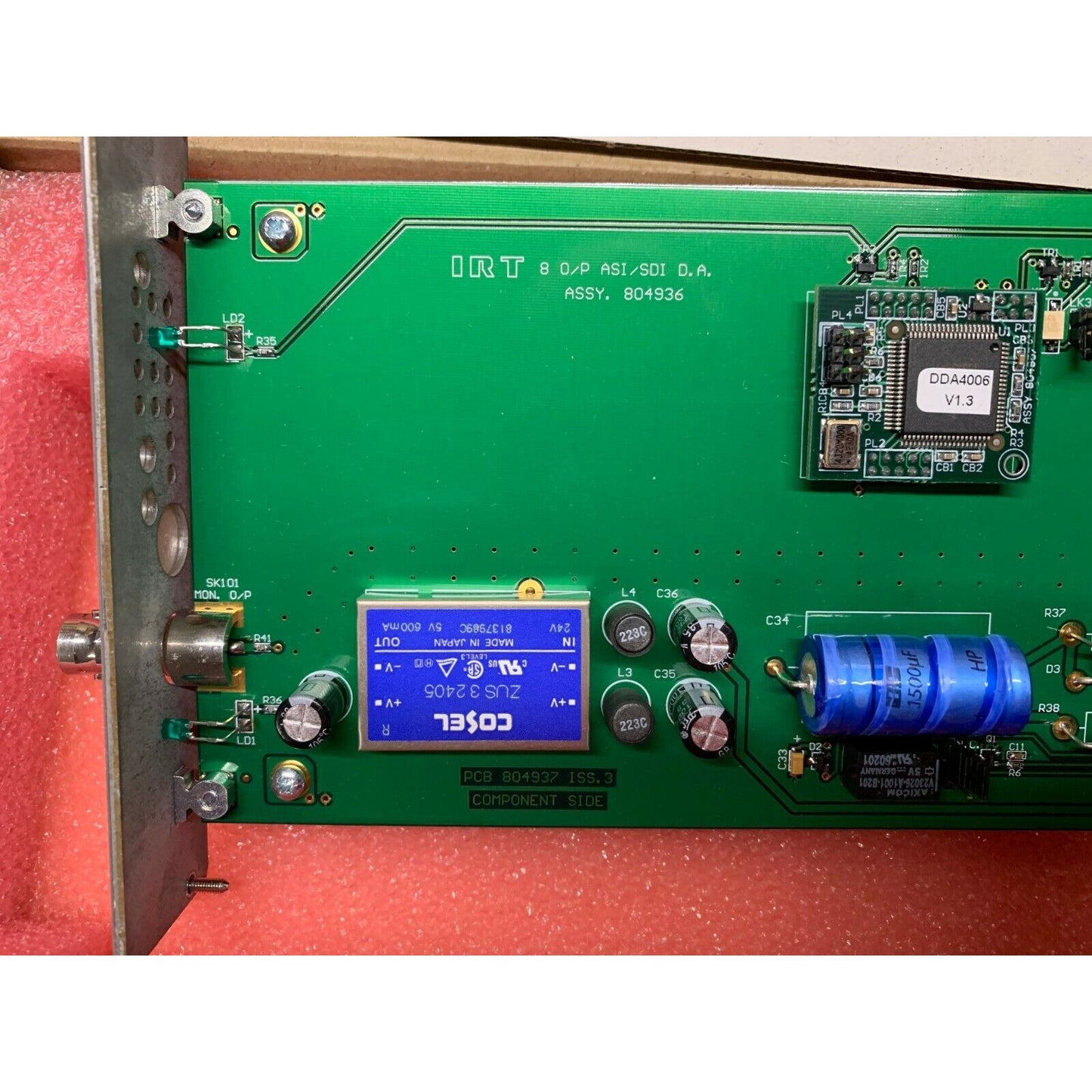 IRT DDA-4006 circuit board closeup