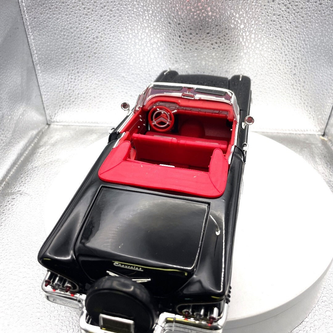 Motor Max 1958 Chevrolet Impala Black, Scale 1:18 No 73112 rear view