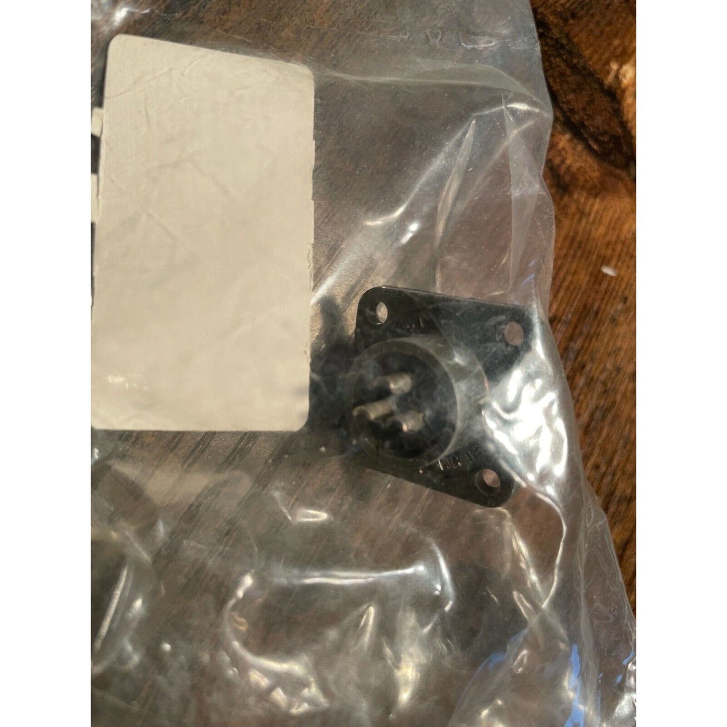 MS3102E10SL-35 Plug
