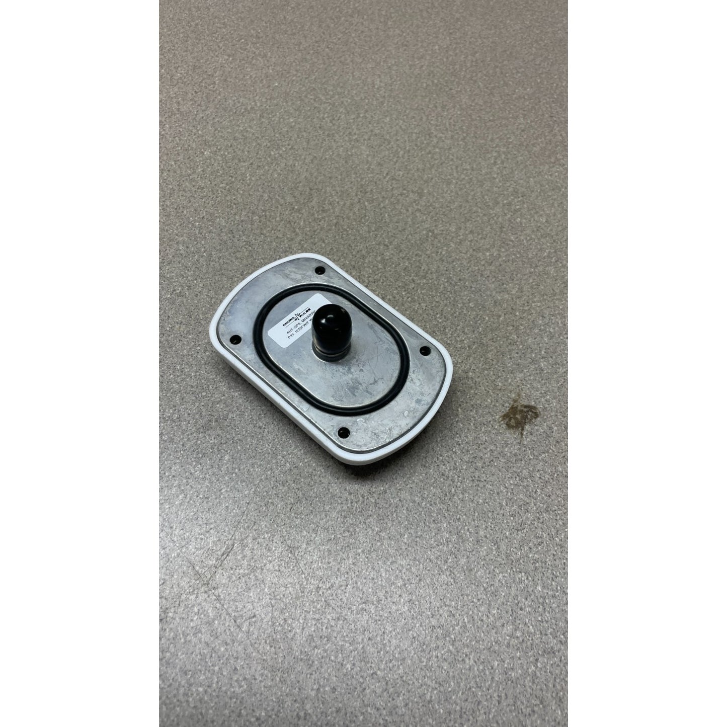 NEW PCTEL 1270FW/F ANT-GPS Mini Arinc Antenna back side view with connector capped