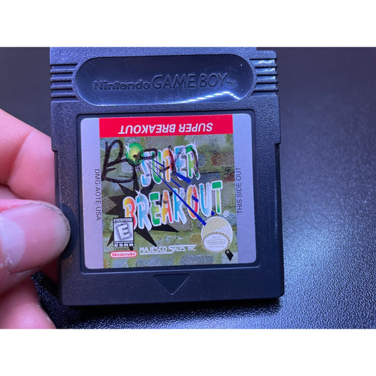 GameBoy Advance Super Breakout Game closeup