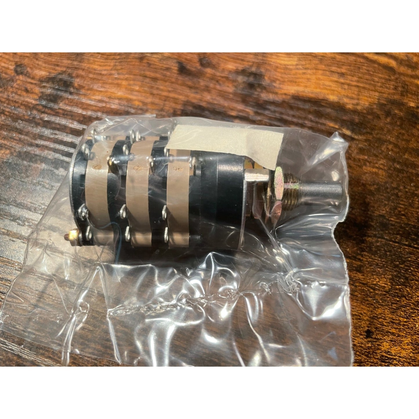 Grayhill 44A30-01-1-11N side view in package