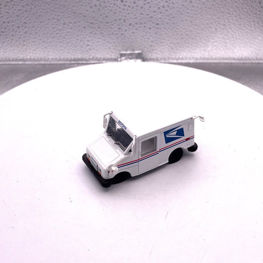 Greenlight Hobby Exclusive 2017 US Postal Vehicle, 1/64 Scale, GL126 passenger side view