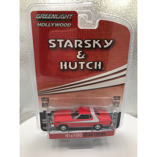 Greenlight Starsky &amp; Hutch 1976 Ford Gran Torino front of package displaying car