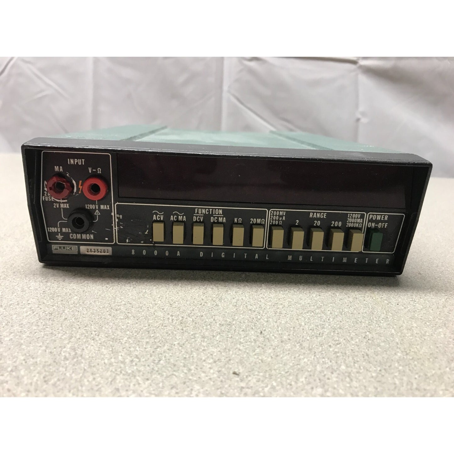 Hayes Instrument Fluke 8000A Digital Multimeter 2635201 front panel