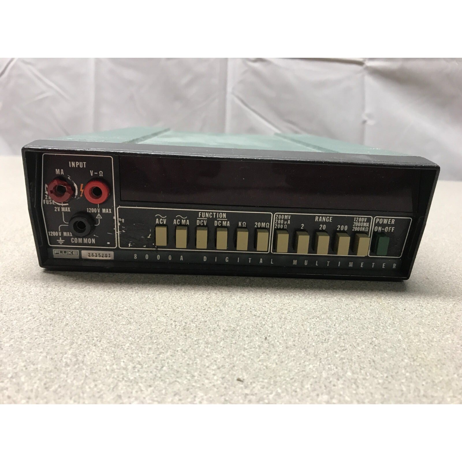 Hayes Instrument Fluke 8000A Digital Multimeter 2635201 front panel