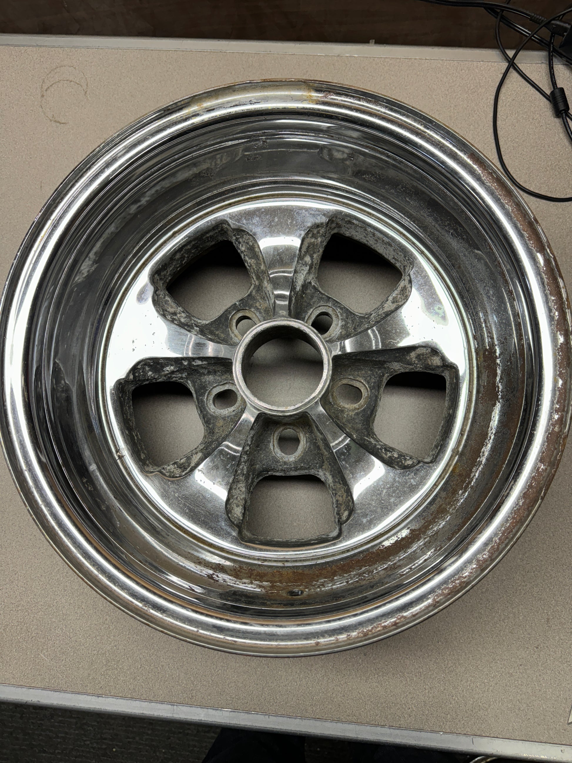 Keystone Klassic 14x8 9512 JJTB Muscle Car Chrome Rims - Used