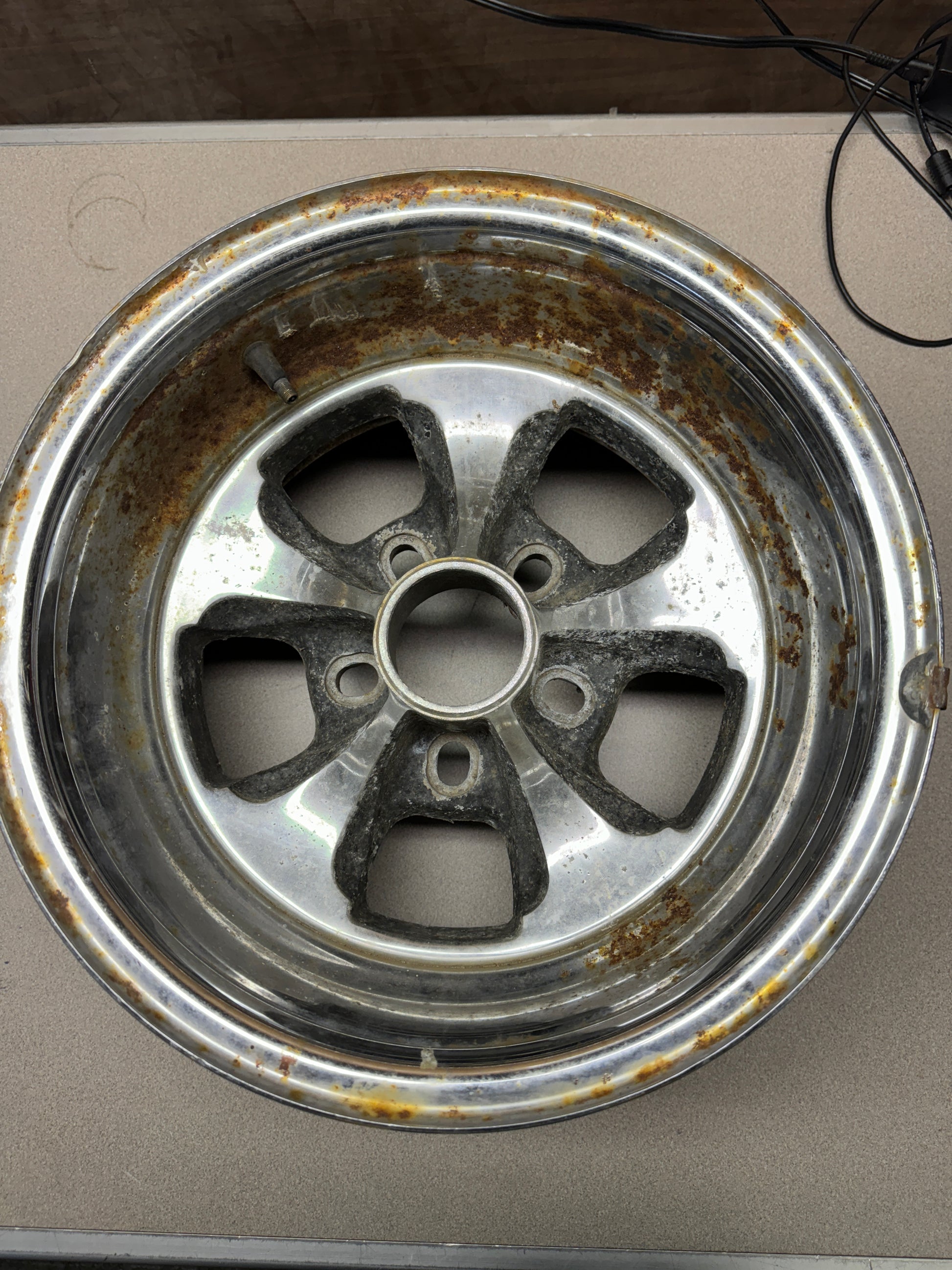 Keystone Klassic 14x8 9512 JJTB Muscle Car Chrome Rims - Used