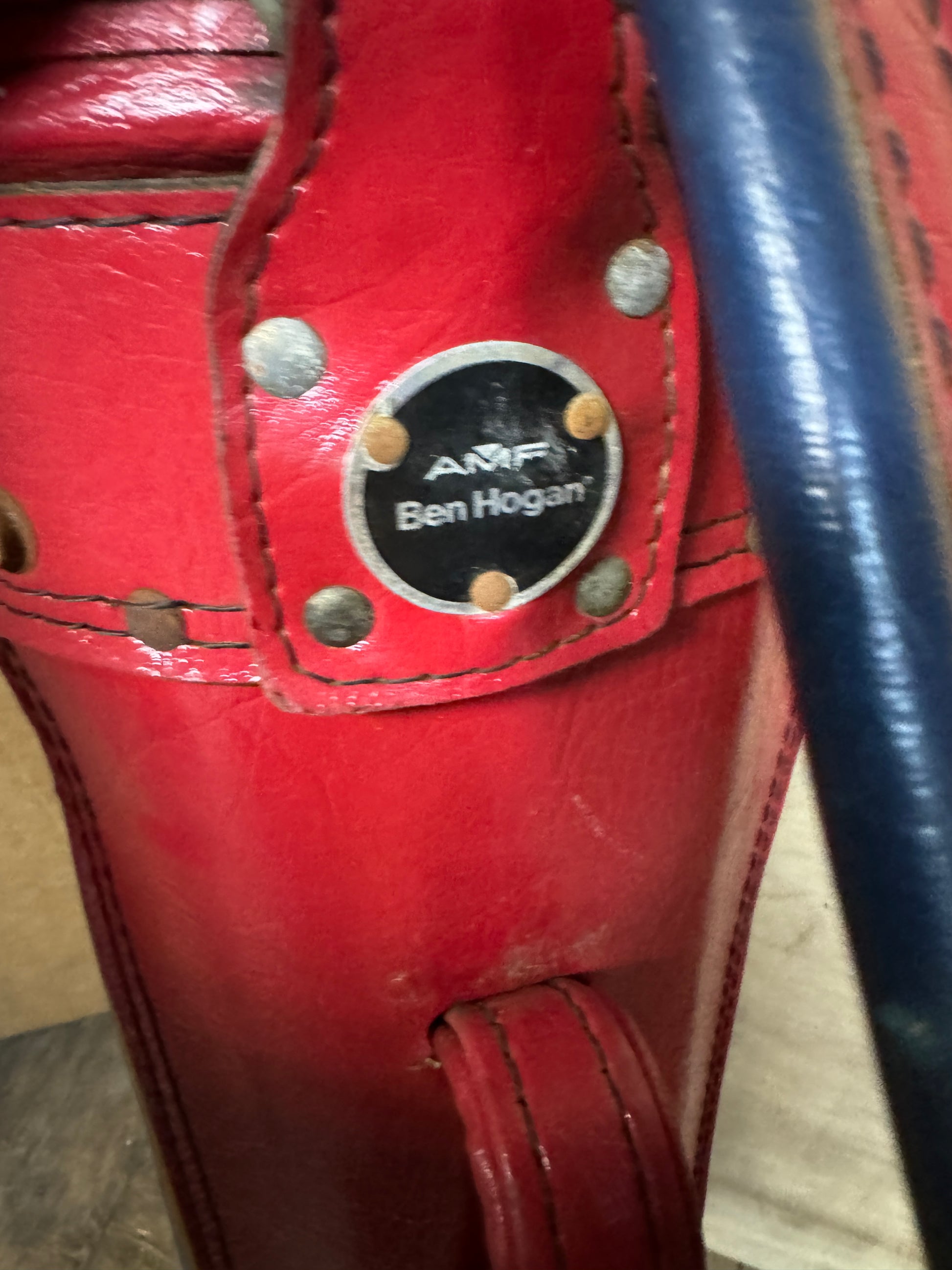 AMF Hogan Blue and Red Classic Golf Bag label