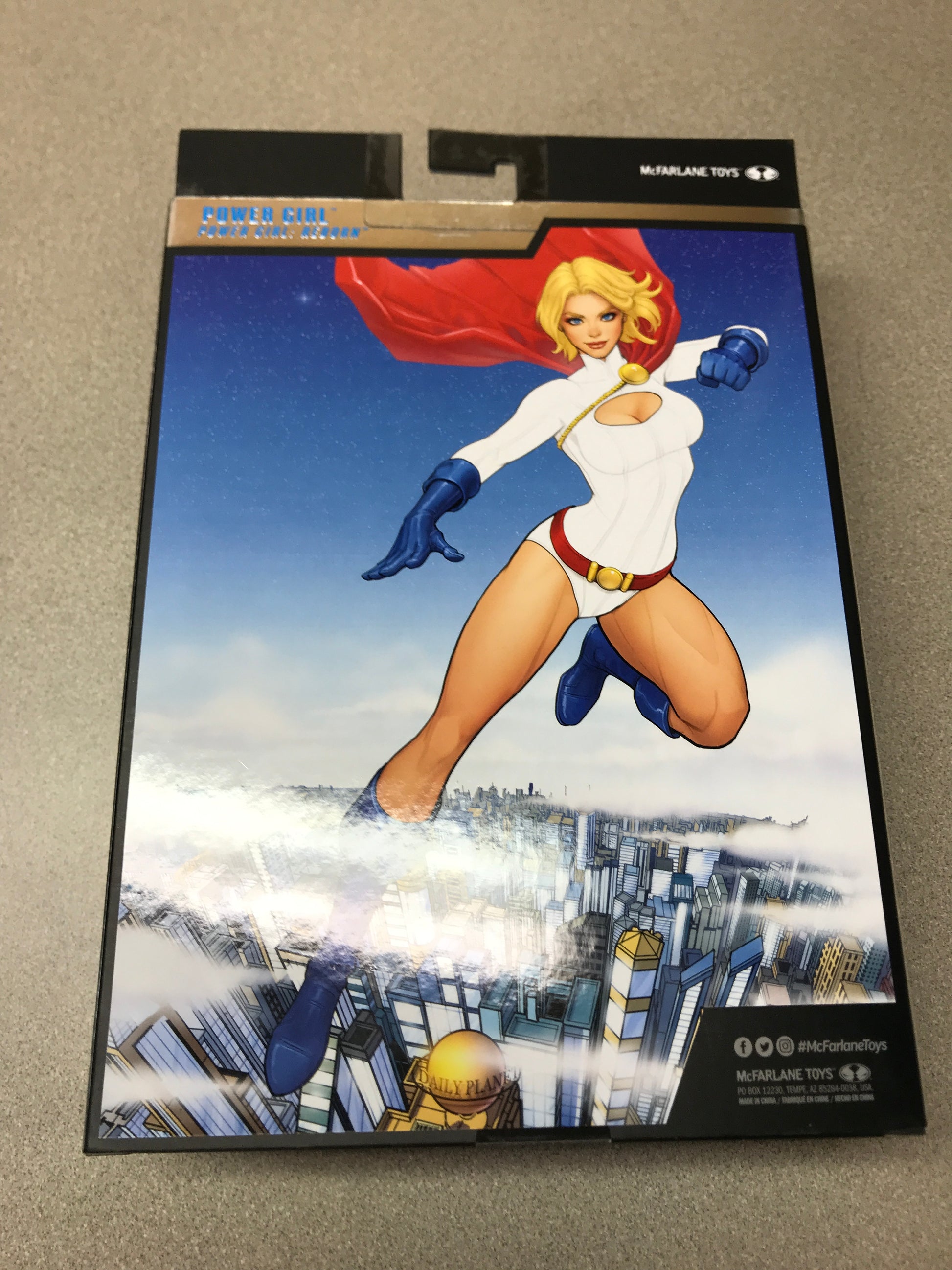 DC Multiverse Power Girl #31 McFarlane Collector Edition back of box