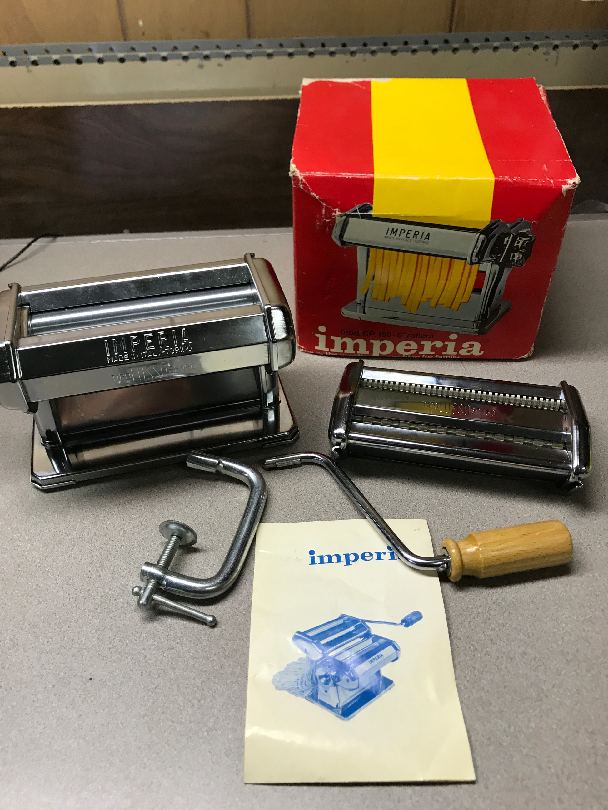 Imperia SP 150 6" Inch Rollers Pasta Machine kit view