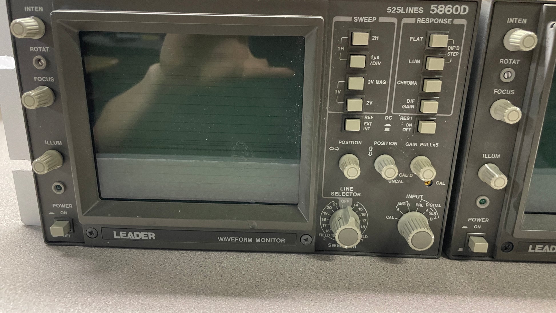 Leader LR-2400A-1-02 Rack Adapter with 5860D Waveform Monitor and 5850C NTSC Vectorscope front