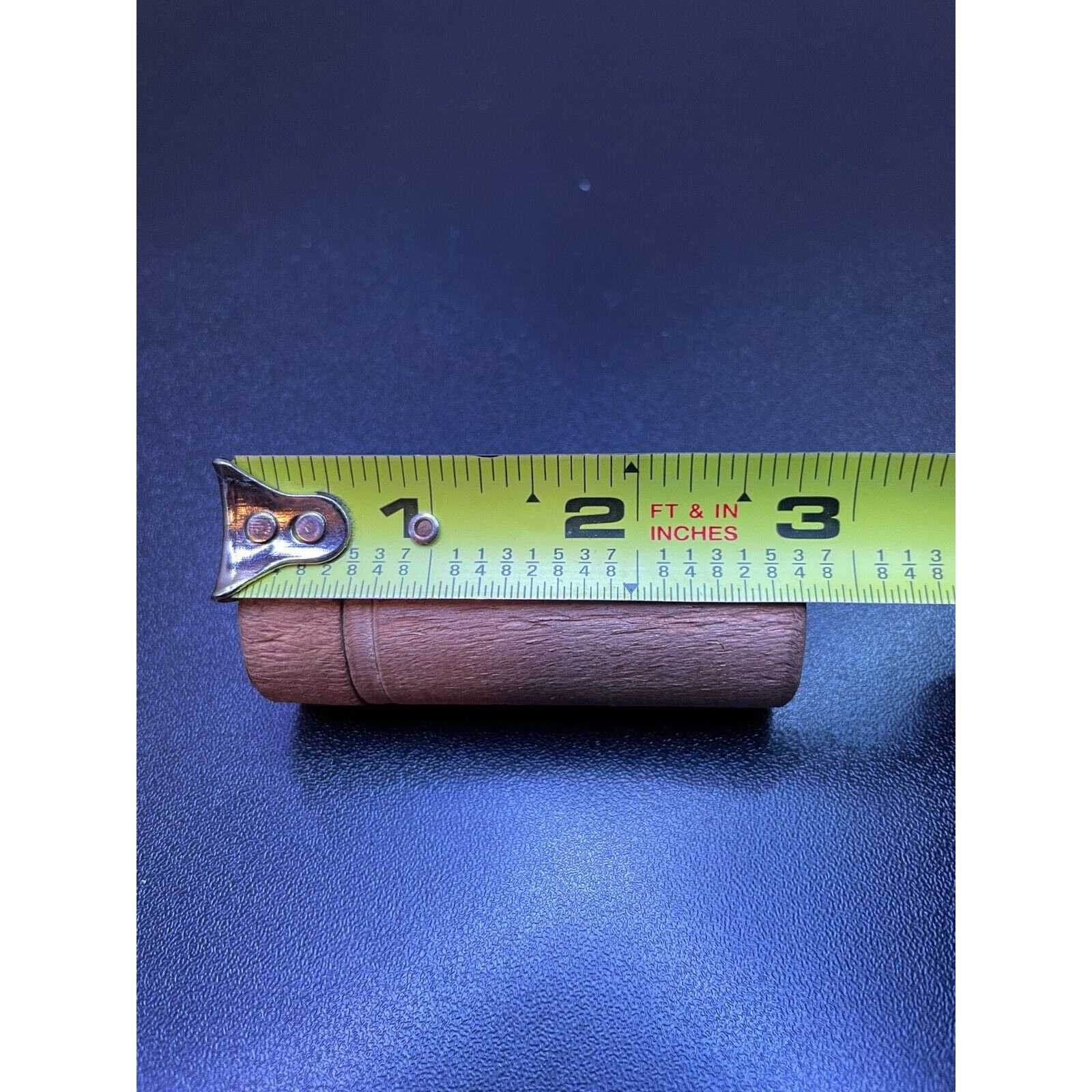 Pflueger Bull Dog Cinn. Bass 9021 Empty Wood Case No Hooks Vintage measurement 2.75 in.