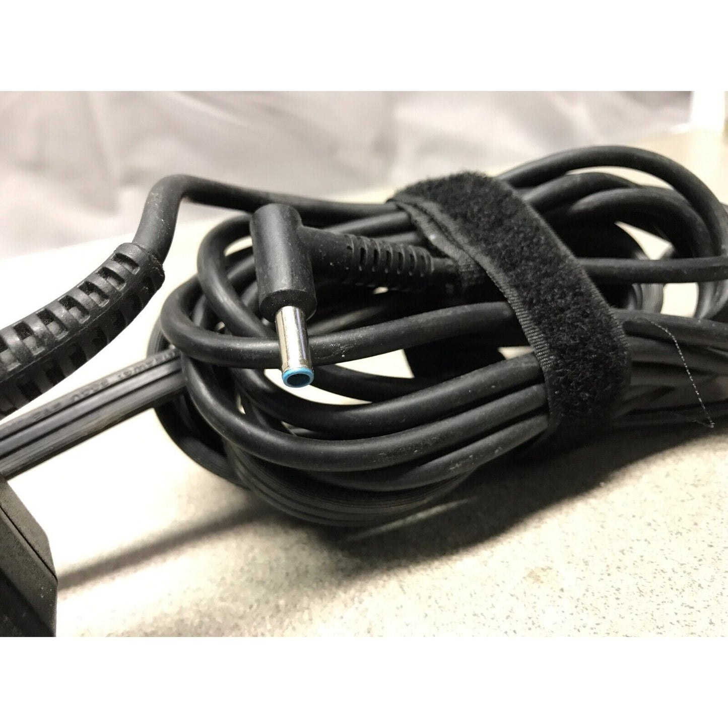 HP AC Adapter Part No. 740015-002