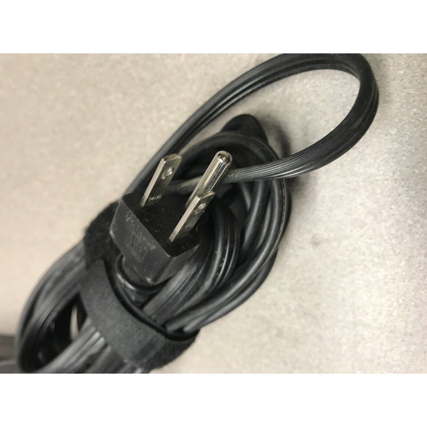 HP AC Adapter Part No. 740015-002
