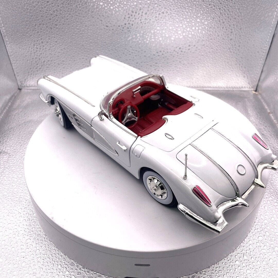 Motormax 1958 Corvette White Die Cast, Red Interior, 1/18 Scale, No. 73109 driver's/rear side view