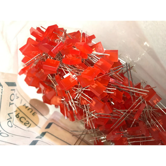 LED Red 7.1x2.4 Ligitek Electronics 04110005 - Lot of ~600 closeup of group