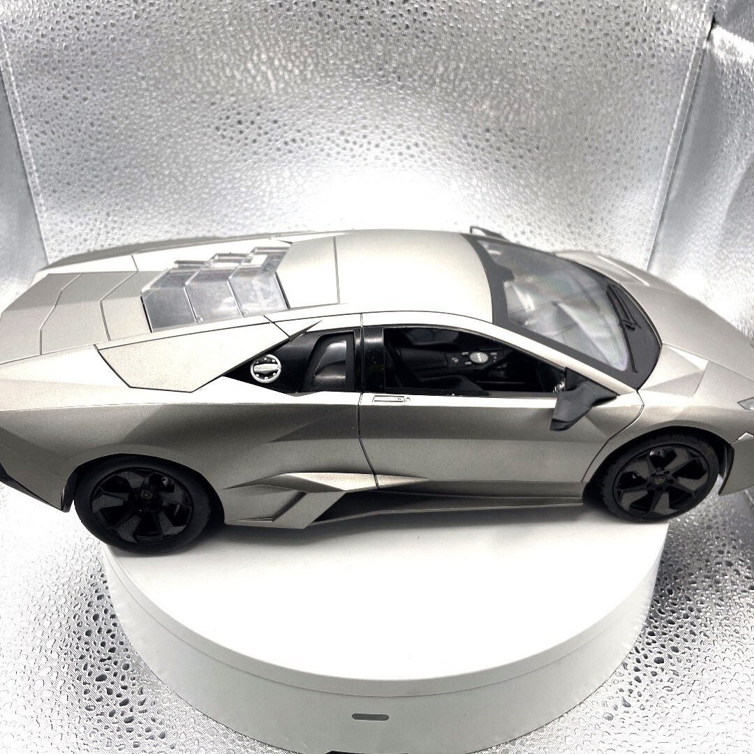  Lamborghini Reventón Silver Die Cast Scale: 1/14, RC Car ONLY passenger side view