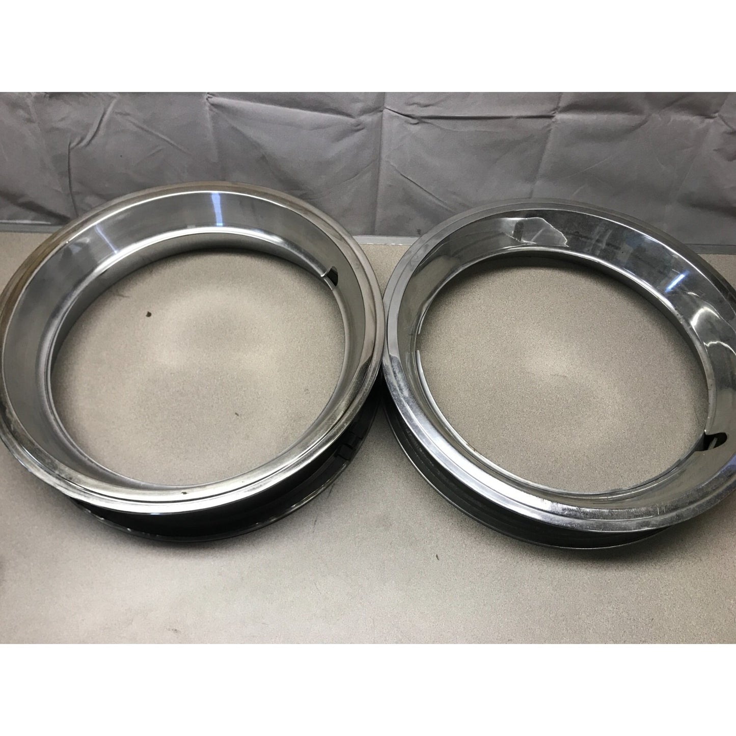 Lot 4 Unmatching 1966 Pontiac GTO OEM Wheel Trim Rings 2 rims