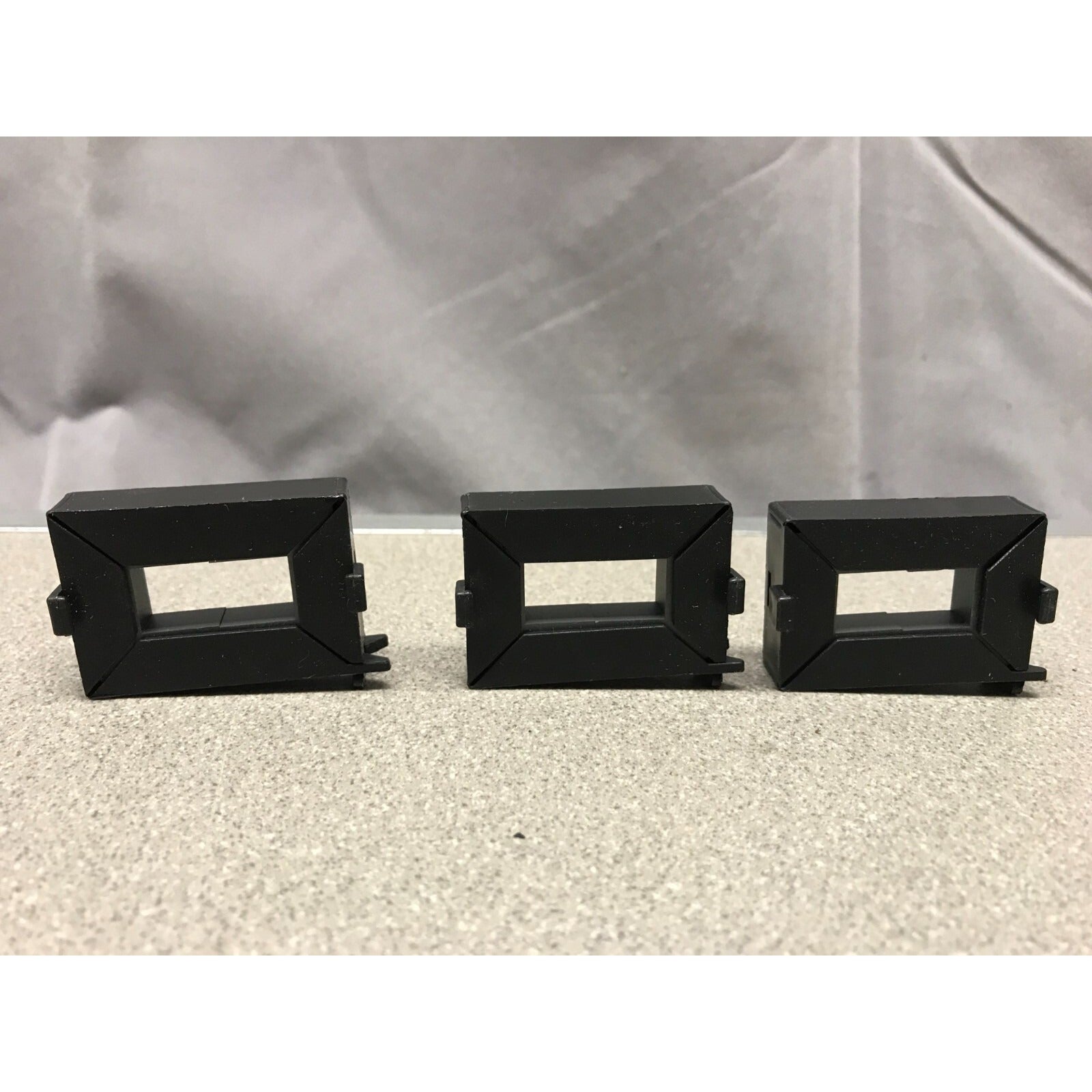 MFJ Enterprises MFJ-701 RFI-Free Snap-on Choke Kit front view