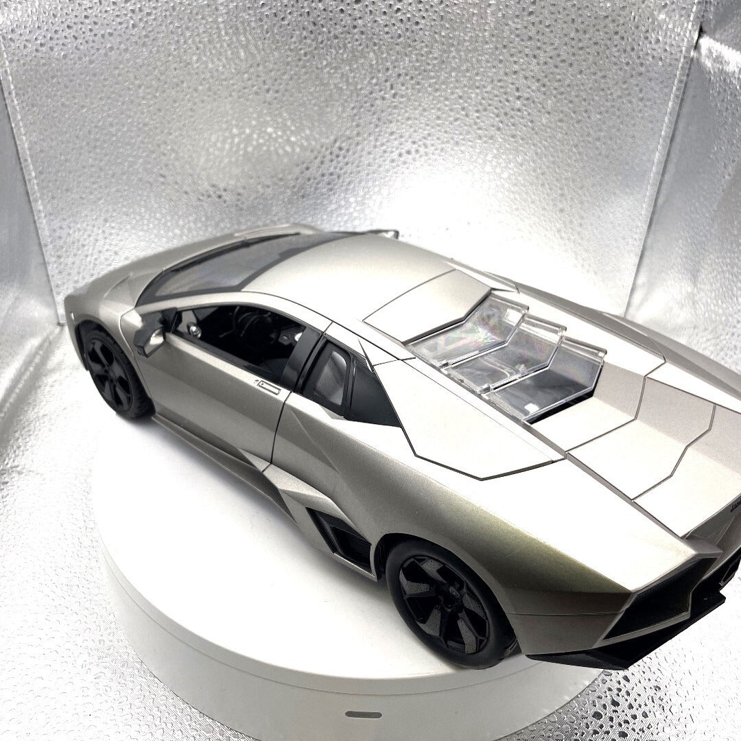  Lamborghini Reventón Silver Die Cast Scale: 1/14, RC Car ONLY driver's/rear side view