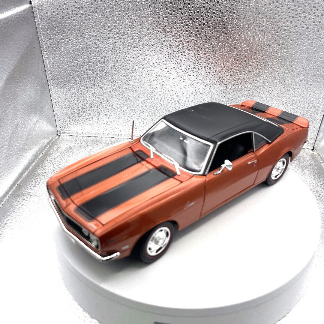 Maisto 1968 Chevrolet Camaro Z/28 Bronze Die Cast, Scale: 1/18 11530 front/driver's side view