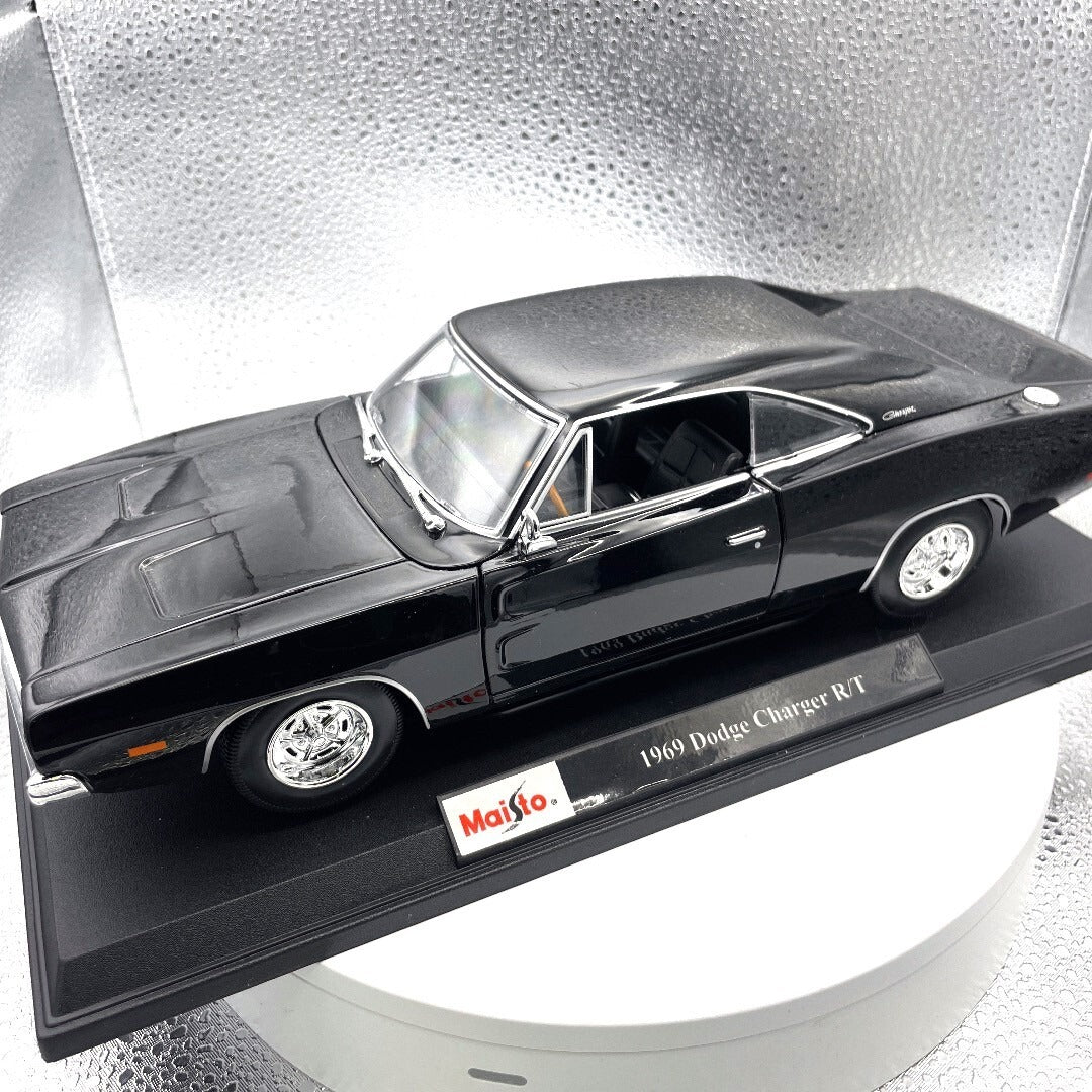 Maisto 1969 Dodge Charger R/T Black Die Cast with Base, Scale: 1/18 driver's side view