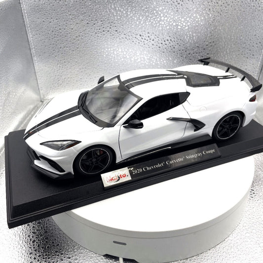 Maisto 2020 Chevrolet Corvette Stingray Coupe White Die Cast with Base, Scale: 1/18 driver's side view