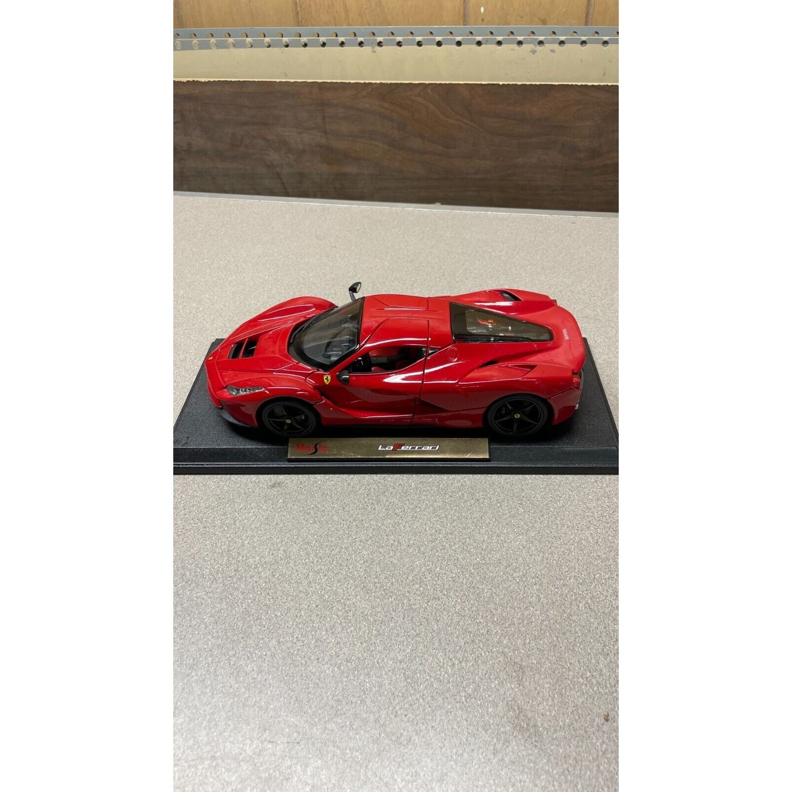Maisto LaFerrari Red Die Cast, Scale: 1/18 driver's side view