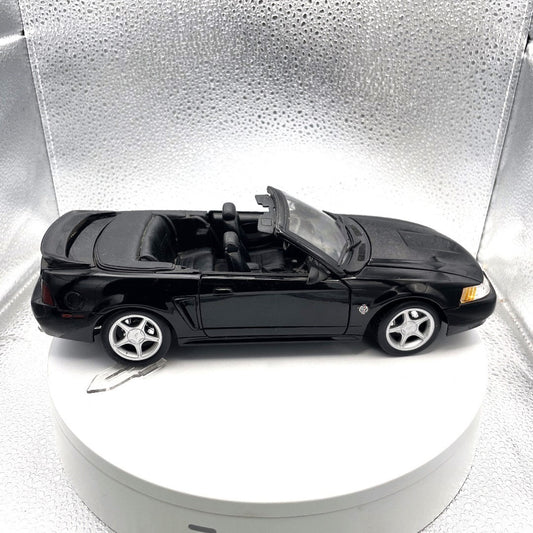 Maisto Mustang GT Black Convertible Die Cast, Scale: 1/18 passenger side view