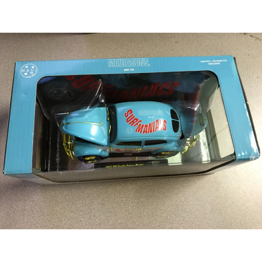Maui&Sons 1952 VW Beetle R101 22-21 top of package displaying top of car with front hood open
