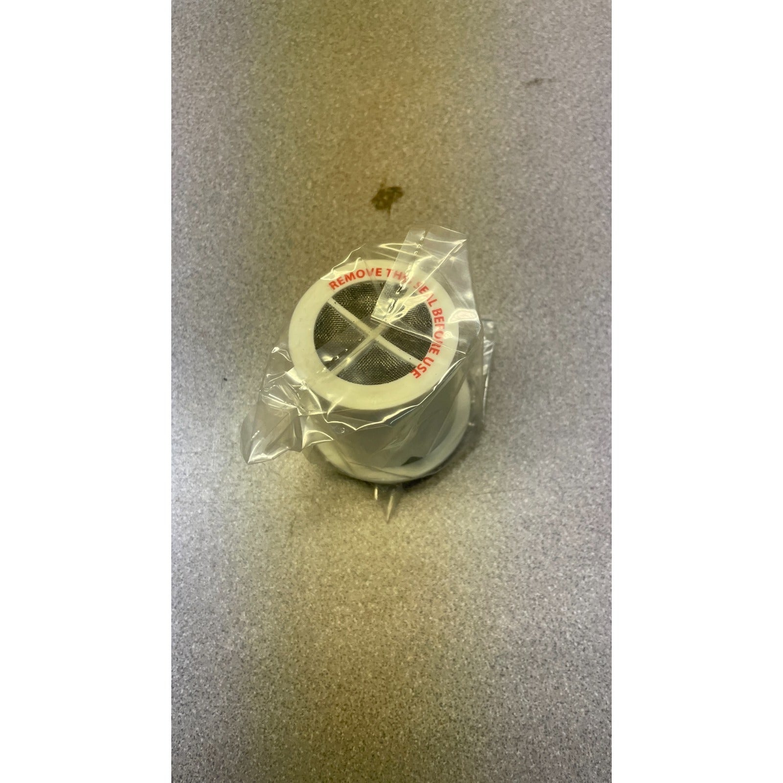 Waterwise 7000 &amp; 9000 Carbon Post Filters - Box of 6 - Item #6506 top view of single filter in plastic