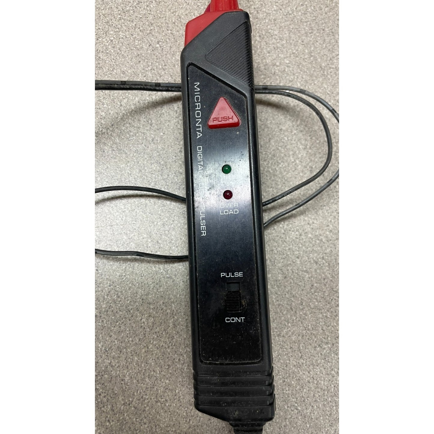 Micronta Digital Logic Pulser 22-304 closeup of front panel