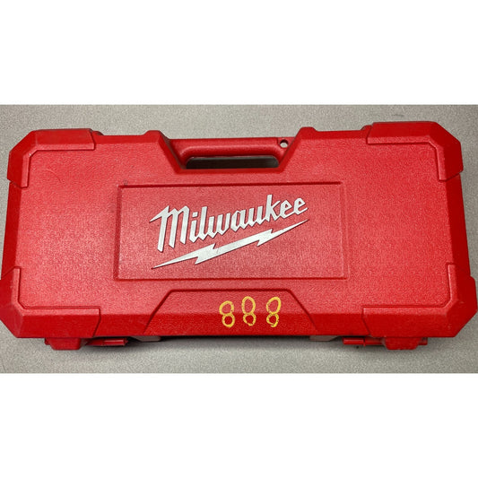 Milwaukee Orbital Sawzall 6520-21 120V front of case
