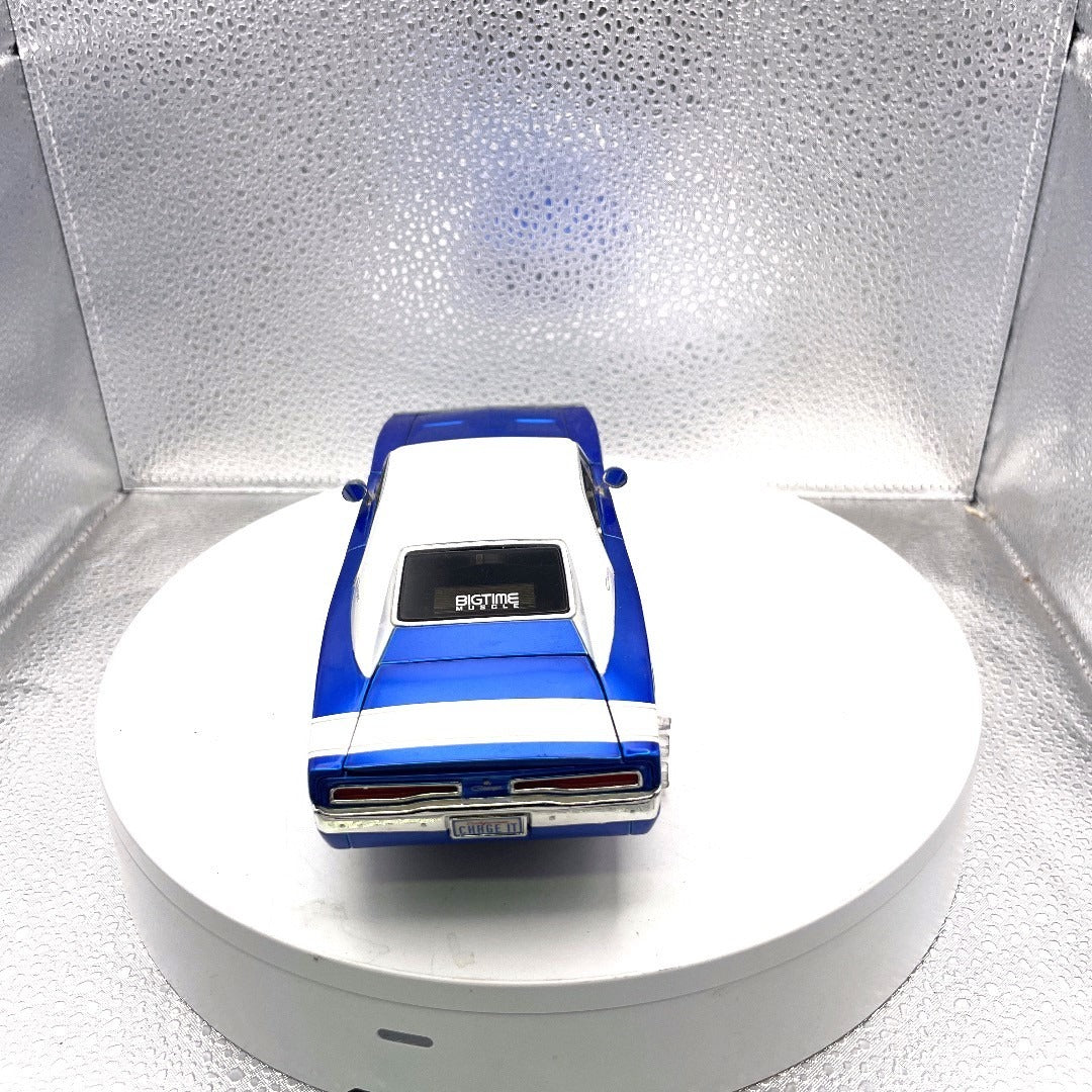 Jada Toys 1970 Dodge Charger Dub City Blue Die Cast, Scale: 1/24, No. 90021 back end/trunk view