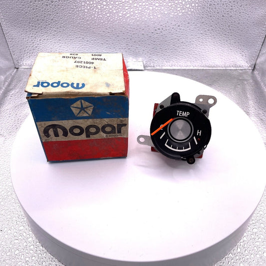 Mopar TEMP GAUGE 4051297 front view and box