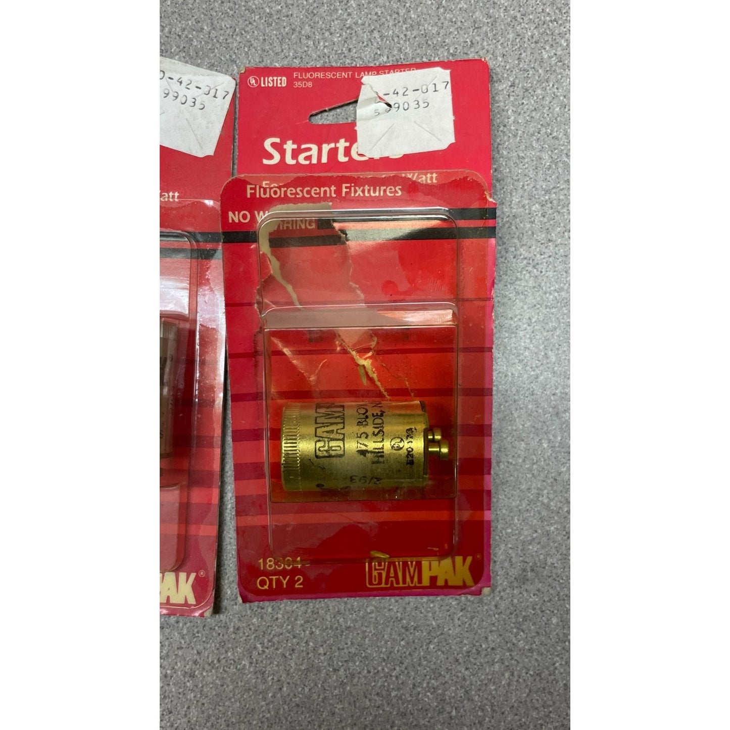 GAMPAK Fluorescent Fixture Starters 30-40 Watt, Lot of 3, unused, Part No. 18304 open package displaying one starter missing