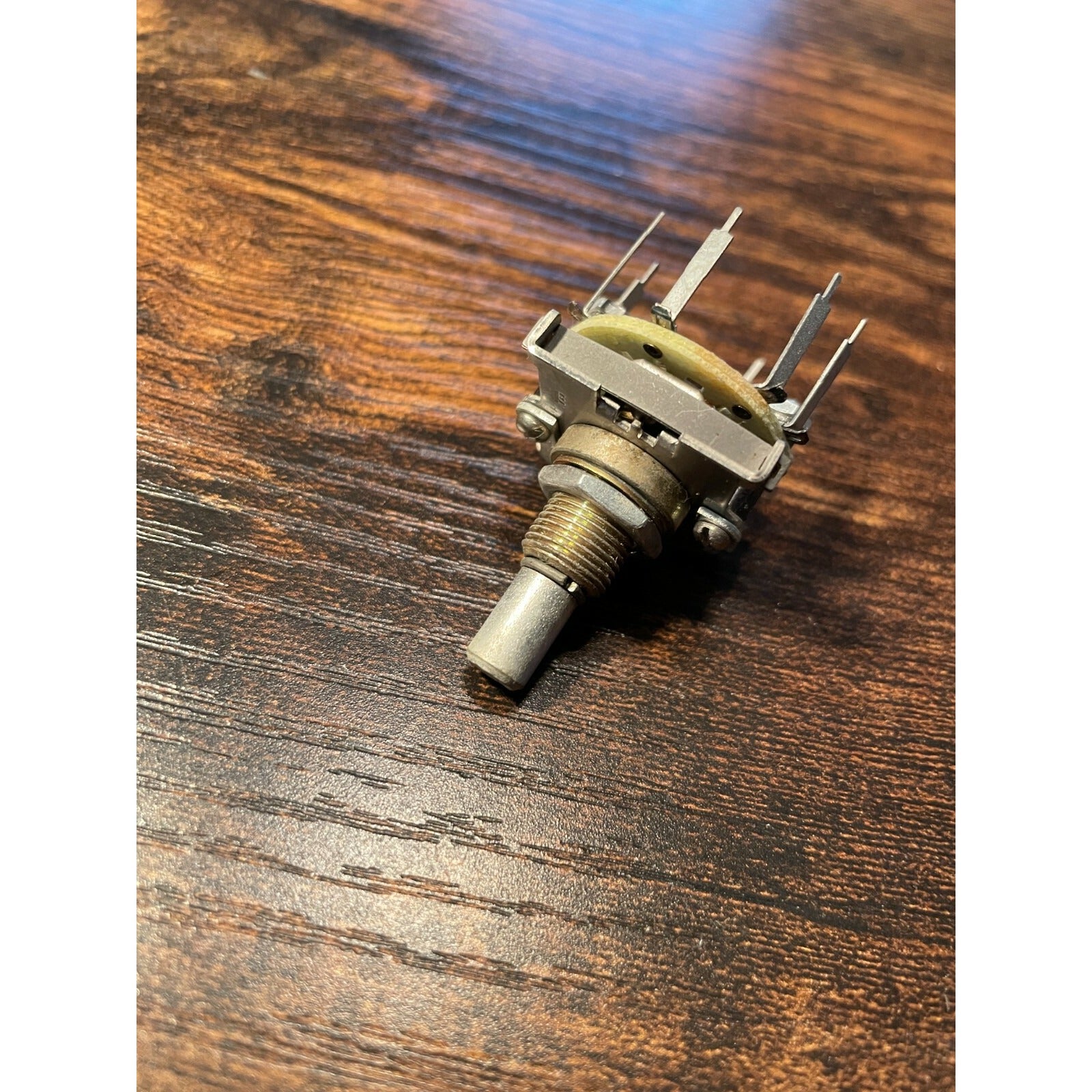 New Centralab CRL 840446-1 Switch side view
