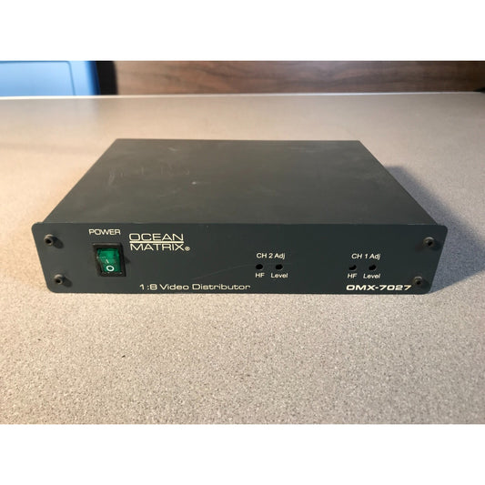 Ocean Matrix 1:8 Video Distributor OMX-7027 front panel