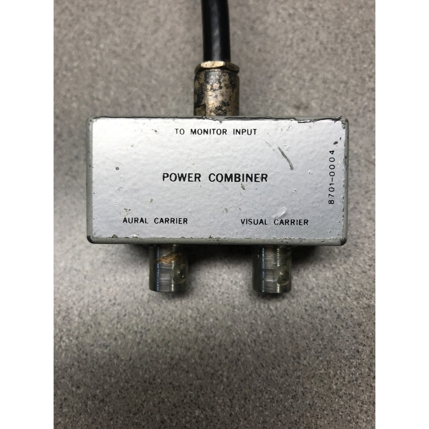Power Combiner 8701-0004 Aural and Visual Input to Monitor Input top view