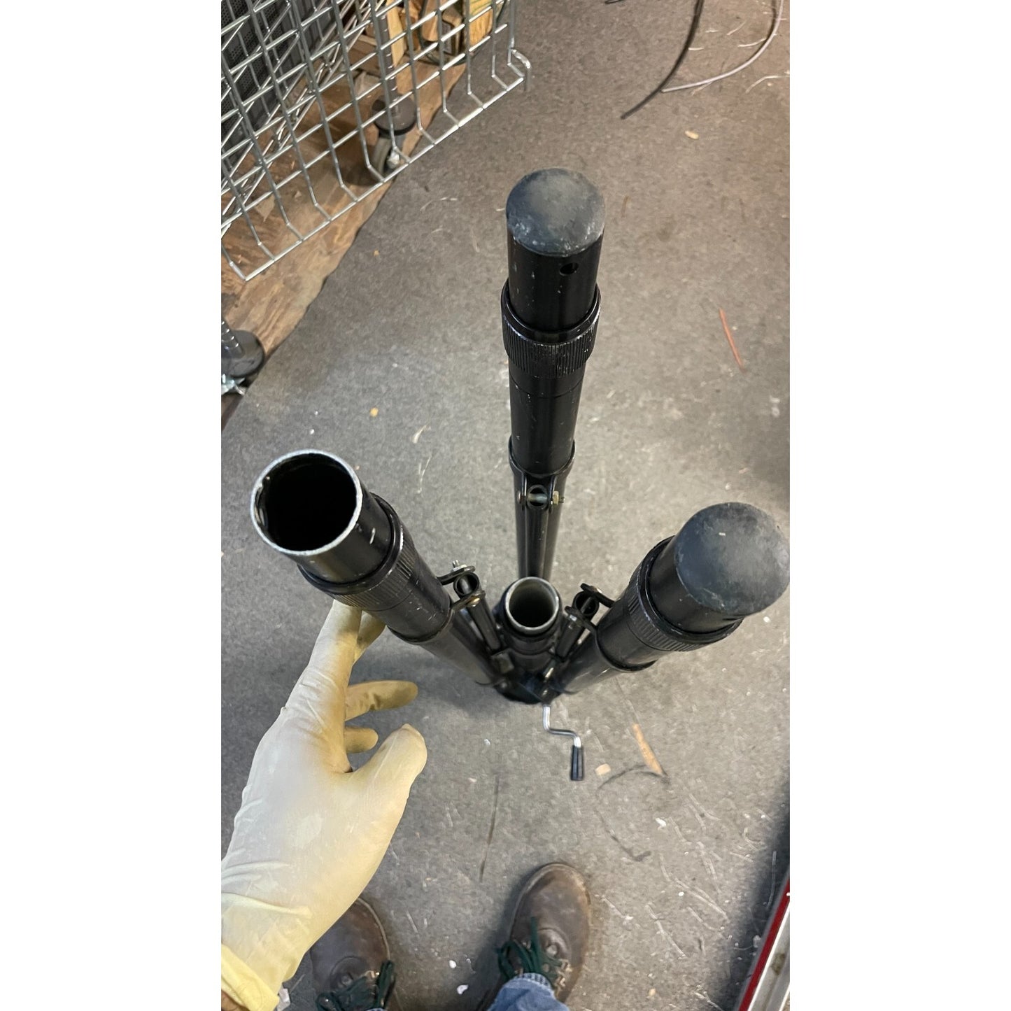 Quickset Moog Medium Weight Tripod 4-72011-6 bottom view