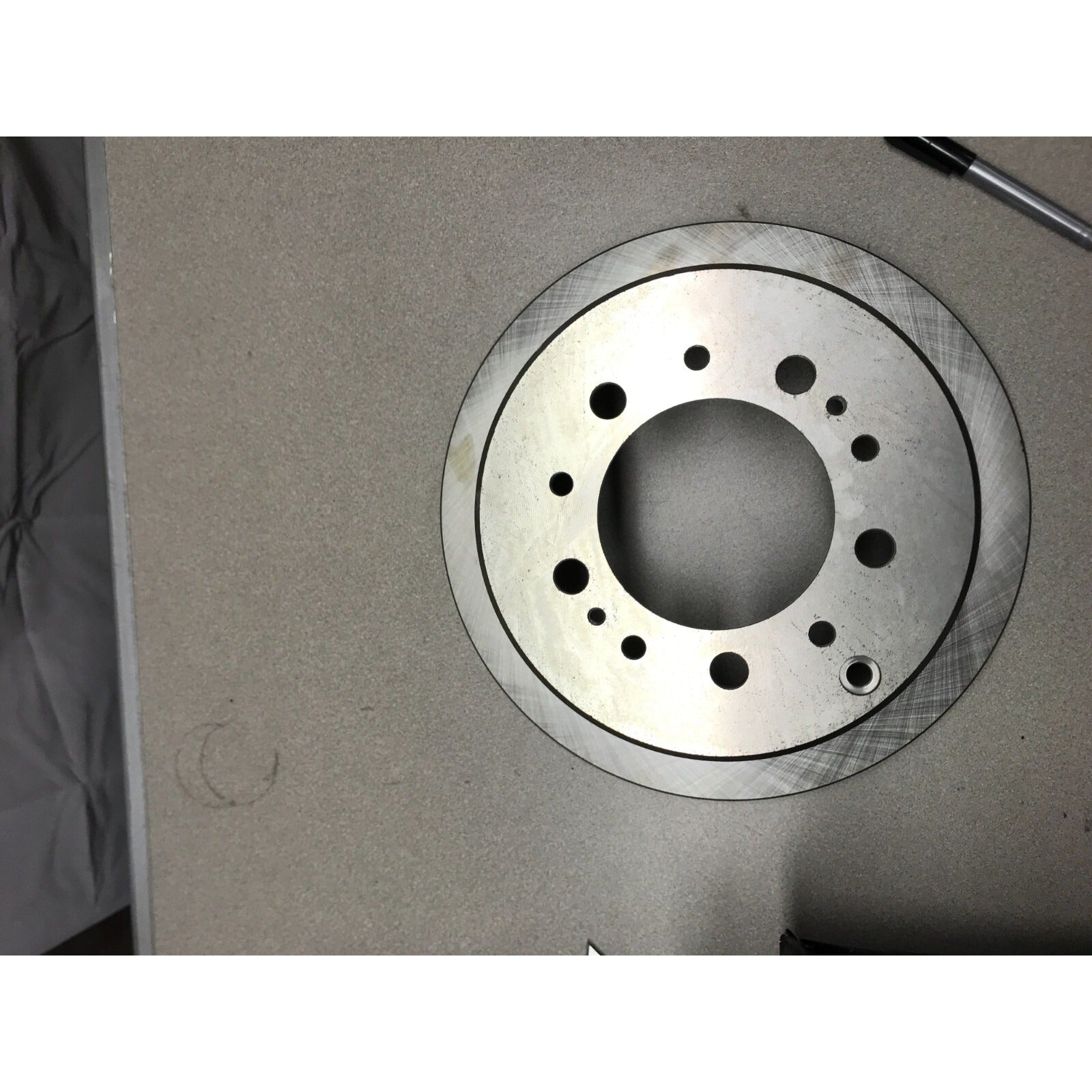 Carquest Wearever Brake Rotor YH145370 bottom view