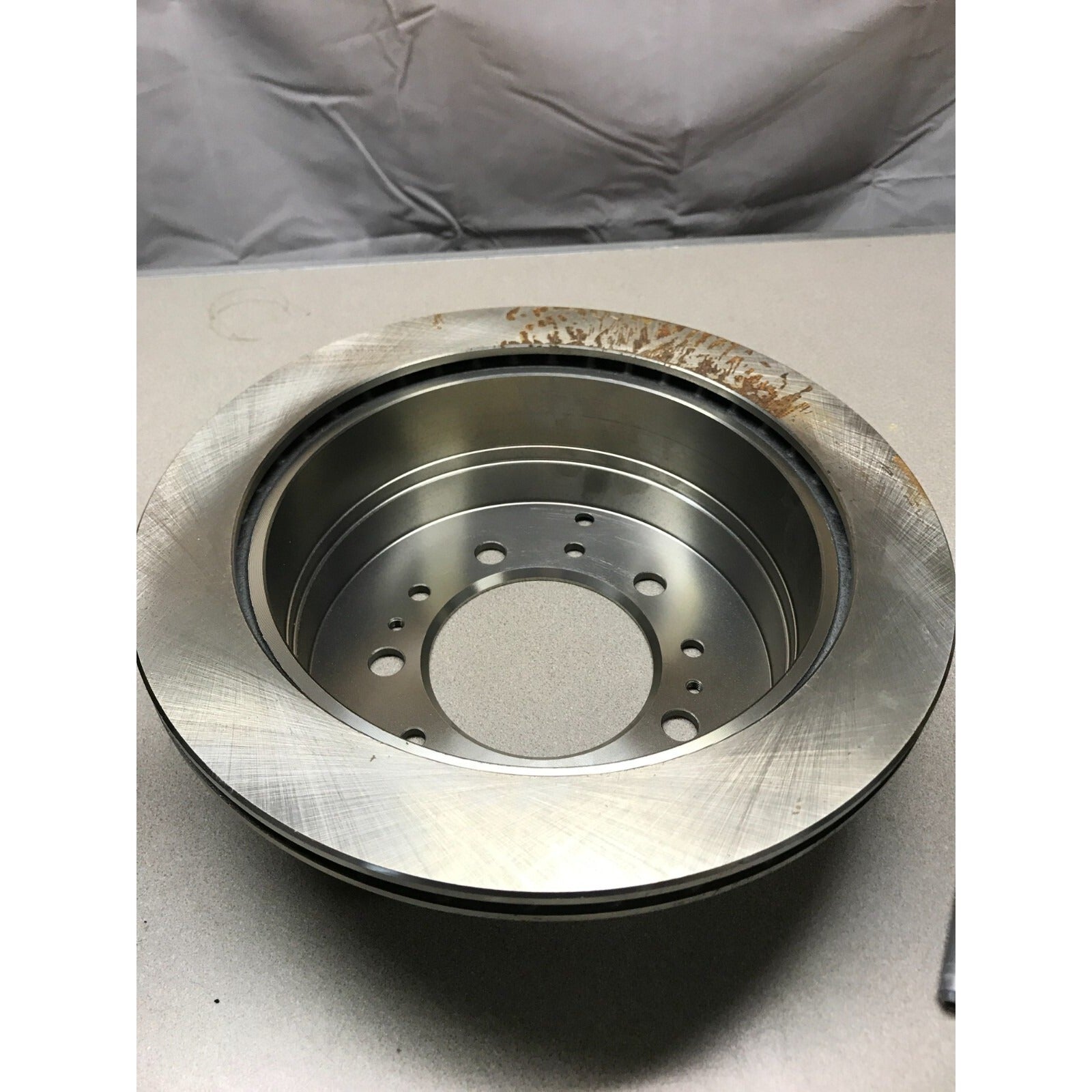 Carquest Wearever Brake Rotor YH145370 top interior view