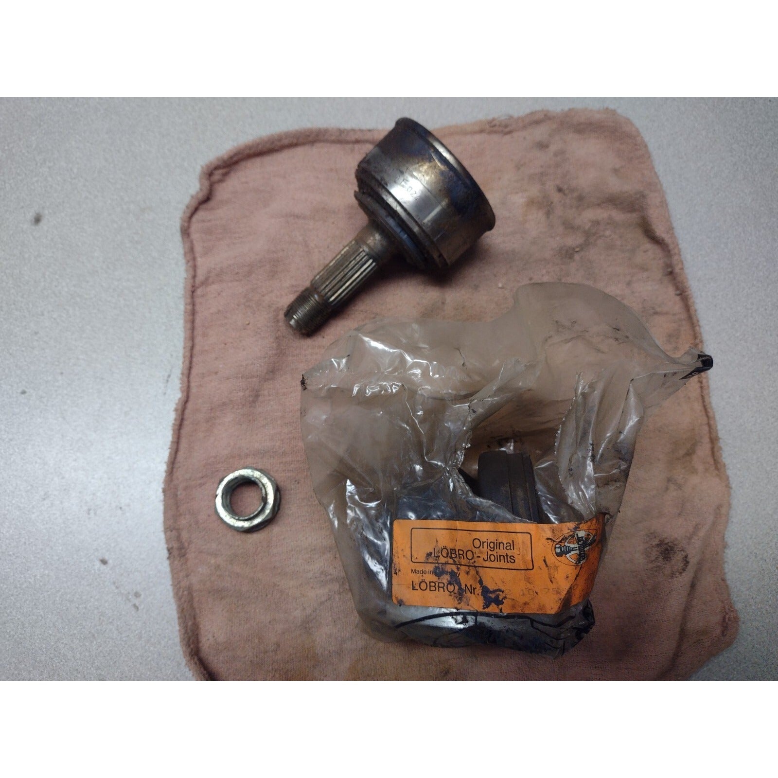 Lobro Drive Shaft Joints CV Joint C 152 10 01 91 024 A 06 96 components in plastic bag