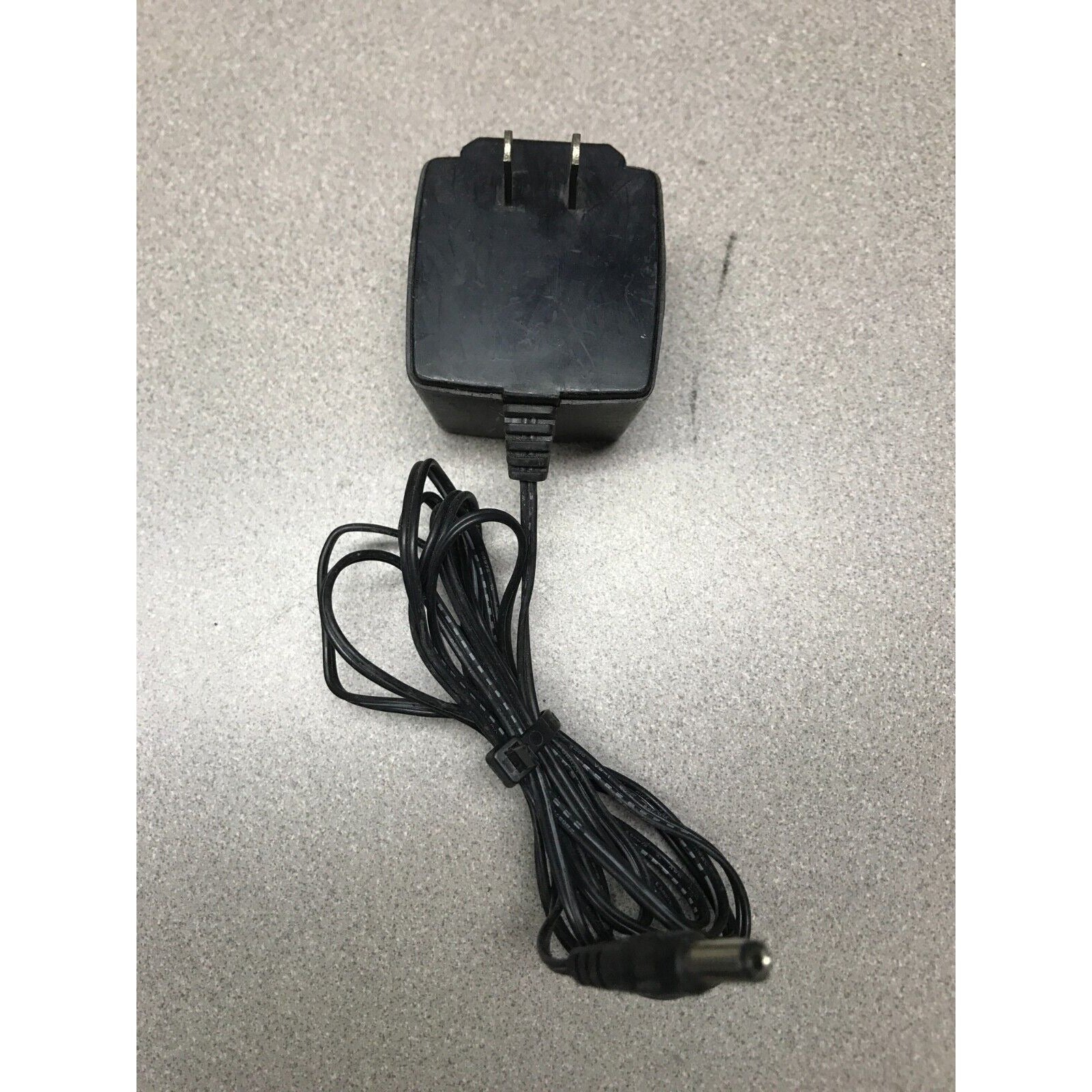 MP International Plug-In Class 2 Transformer Model W41A-091000-5/1