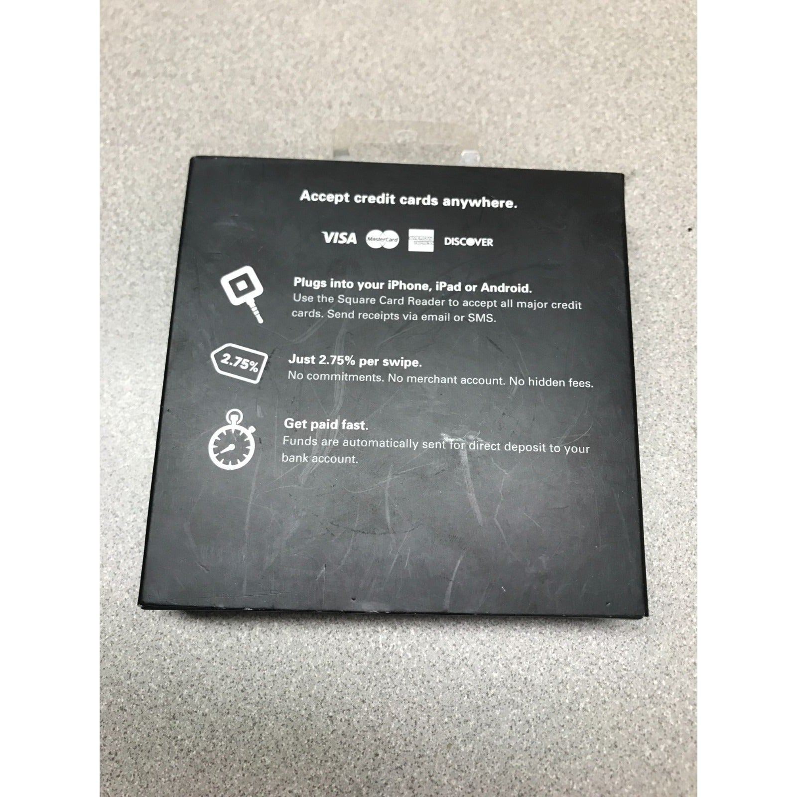 Square Card Reader Credit Card Device for Smartphone 3.5 Jack (1/8" AUX) back of box credit card reader details